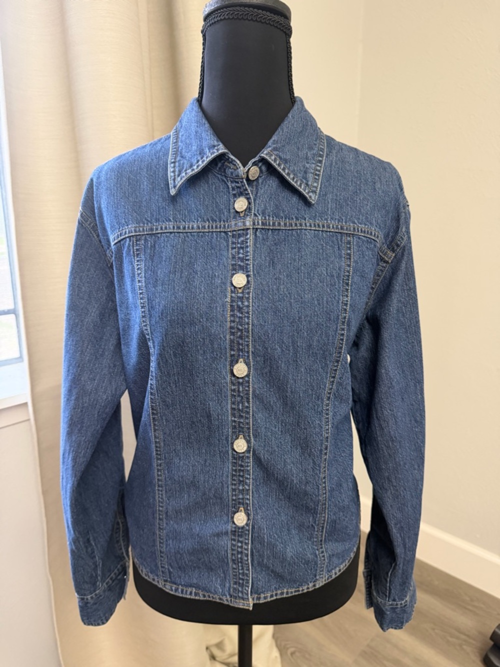 Mountain Lake Light Blue Denim Petite Button Down 100% Cotton